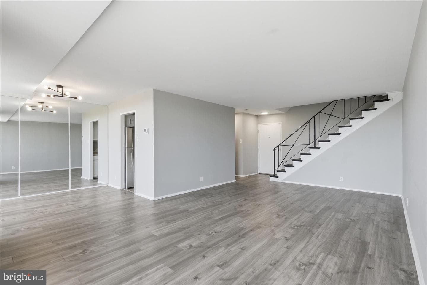 301 N Beauregard Street N #1107 photo 6