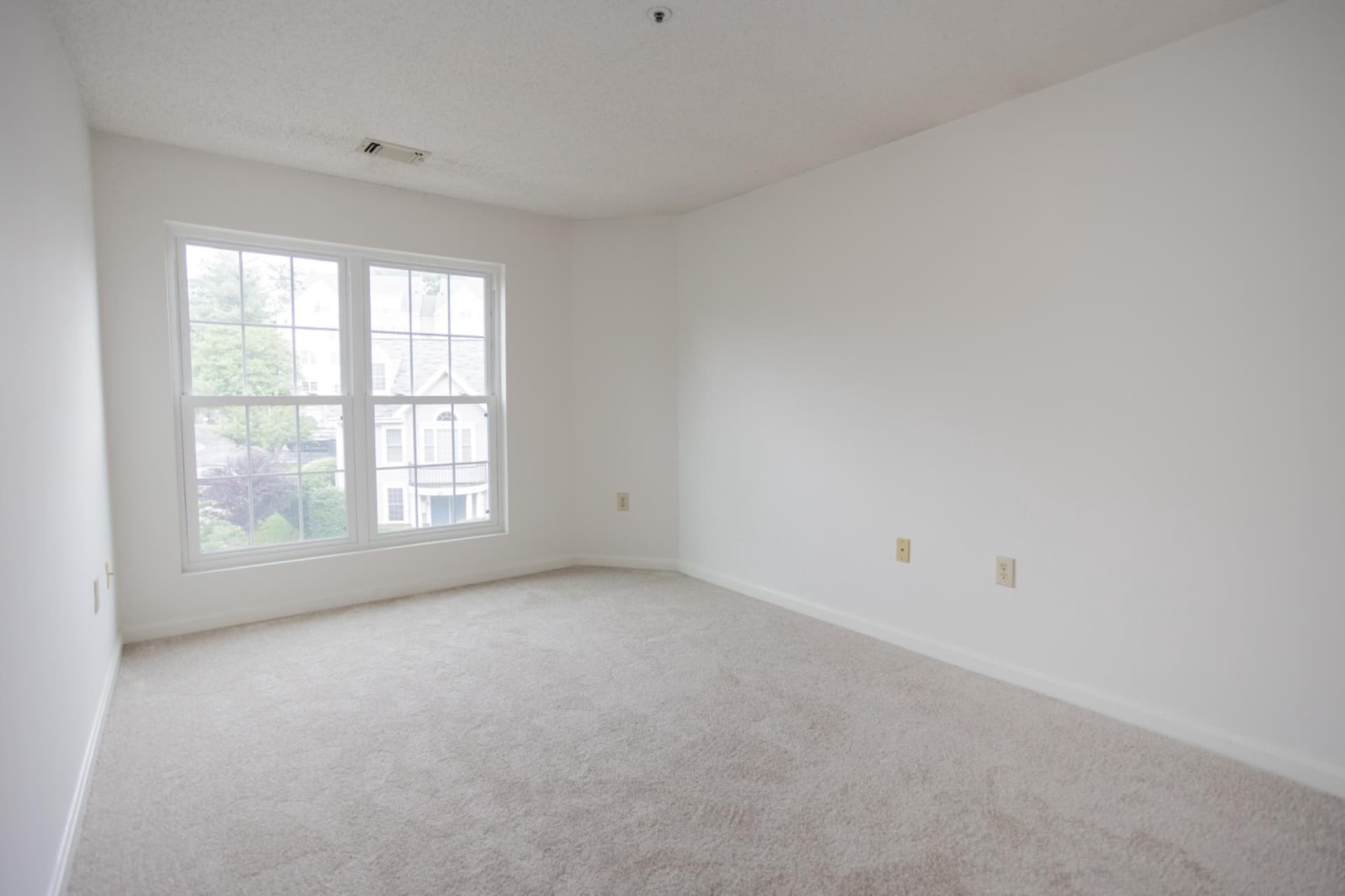 279 S Pickett Street #301 photo 41