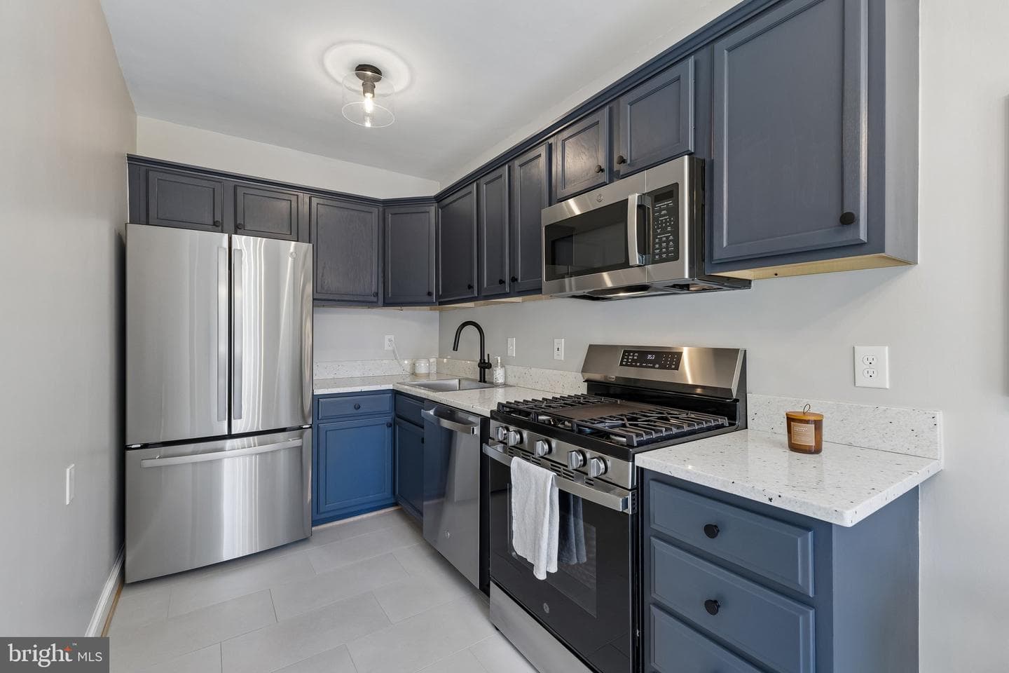 715 S Washington Street #a-32 photo 5