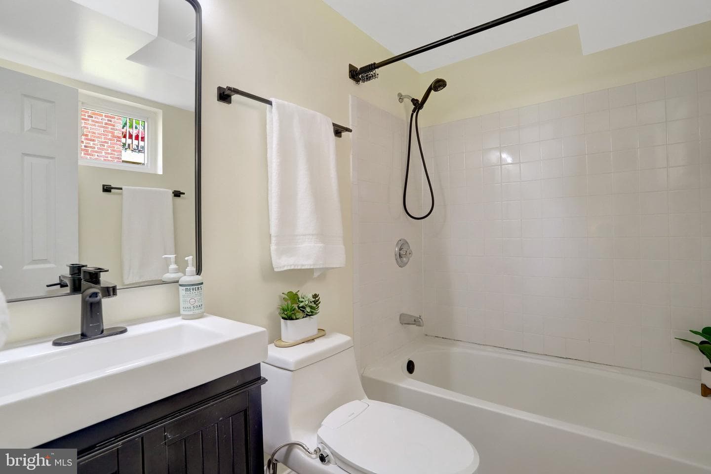 235 Evans Lane photo 45