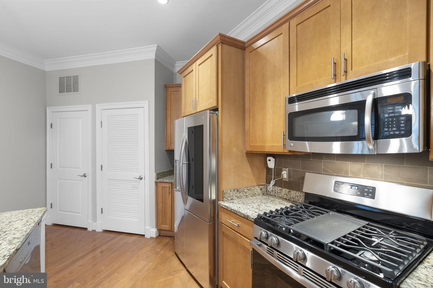 1023 N Royal Street #115 photo 15