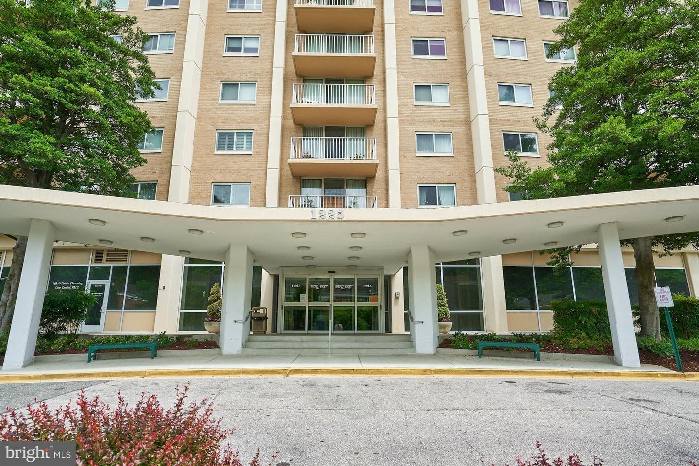 1225 Martha Custis Drive #810 photo 56