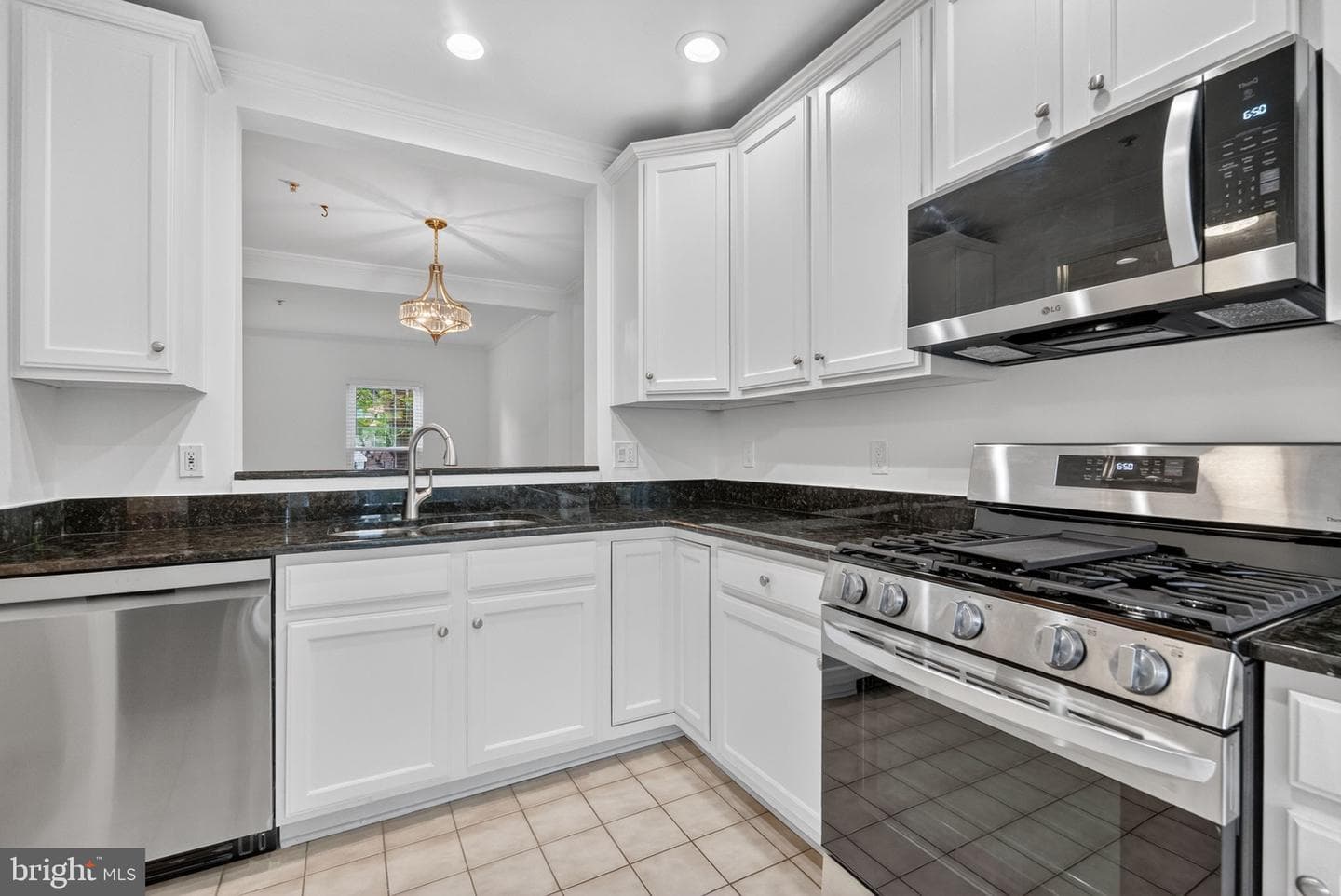 718 Norfolk Lane #a photo 10