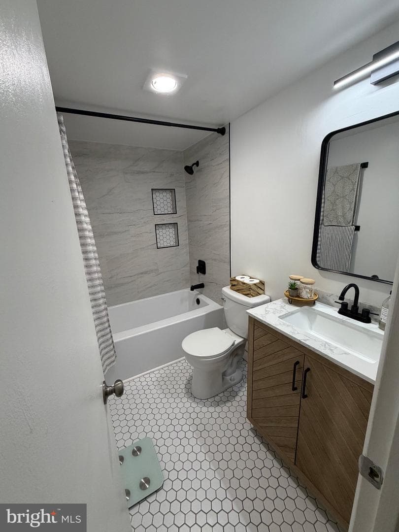 6301 Stevenson Avenue #1110 photo 17