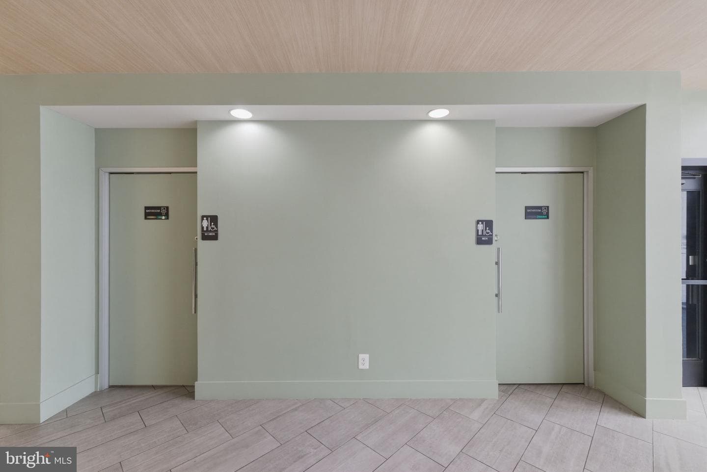 4 S Van Dorn St # 603 photo 56