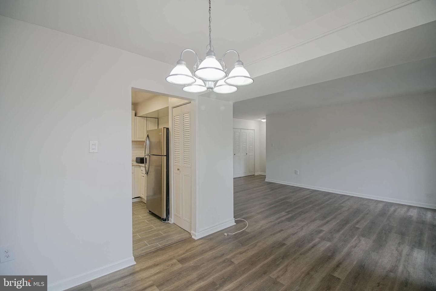 6 Canterbury Square #301 photo 10
