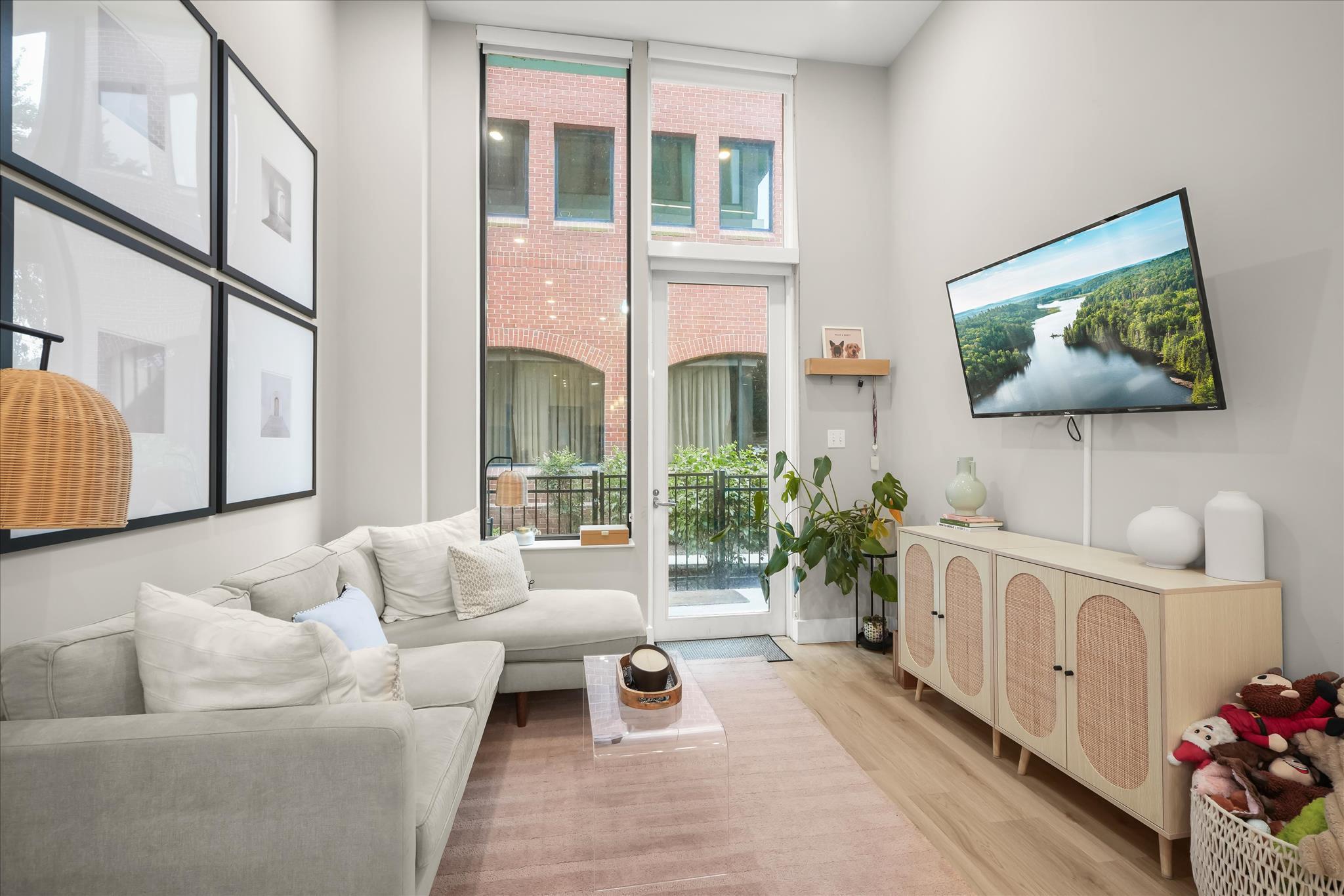801 N Fairfax Street #138 photo 7