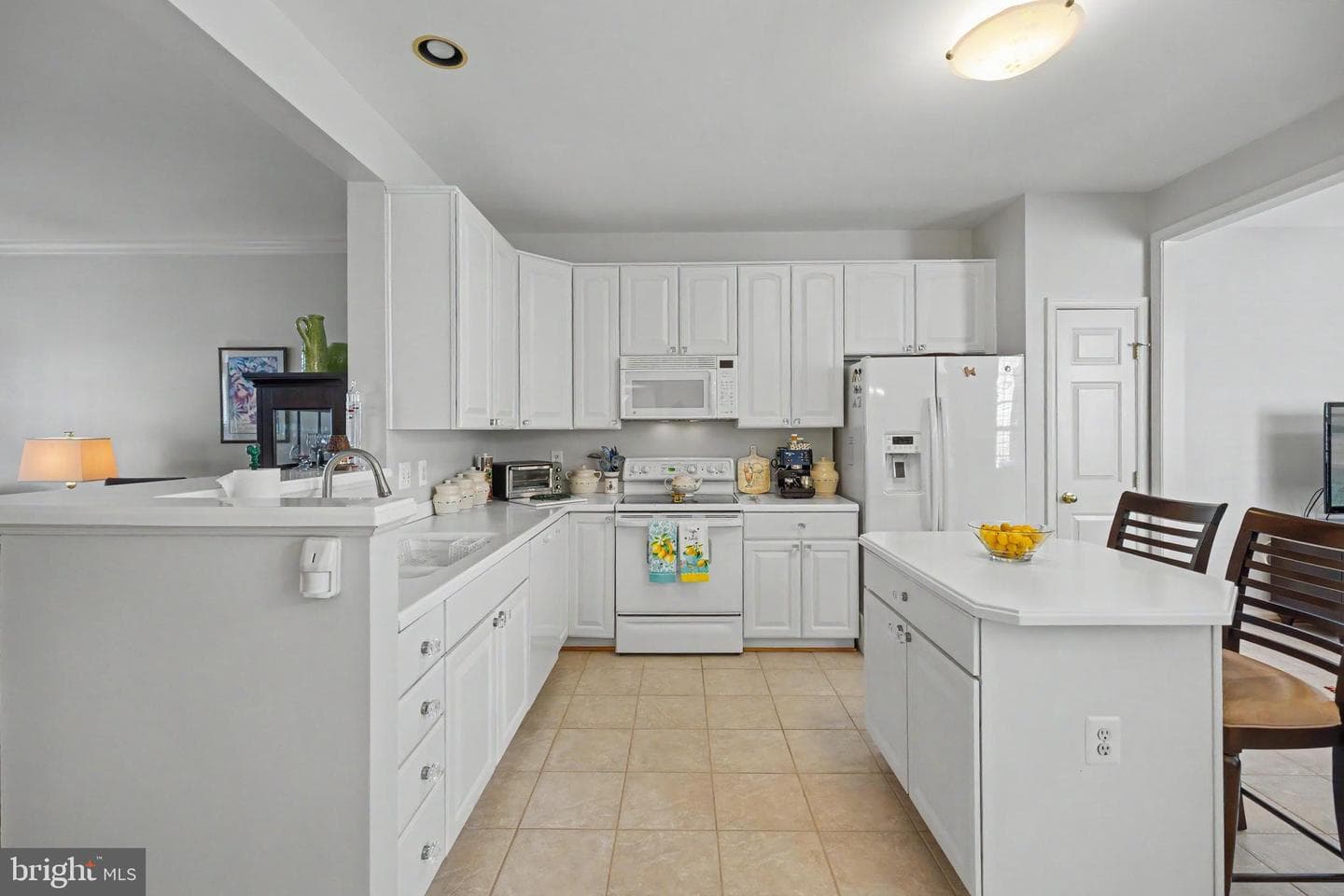 5094 Grimm Drive photo 12