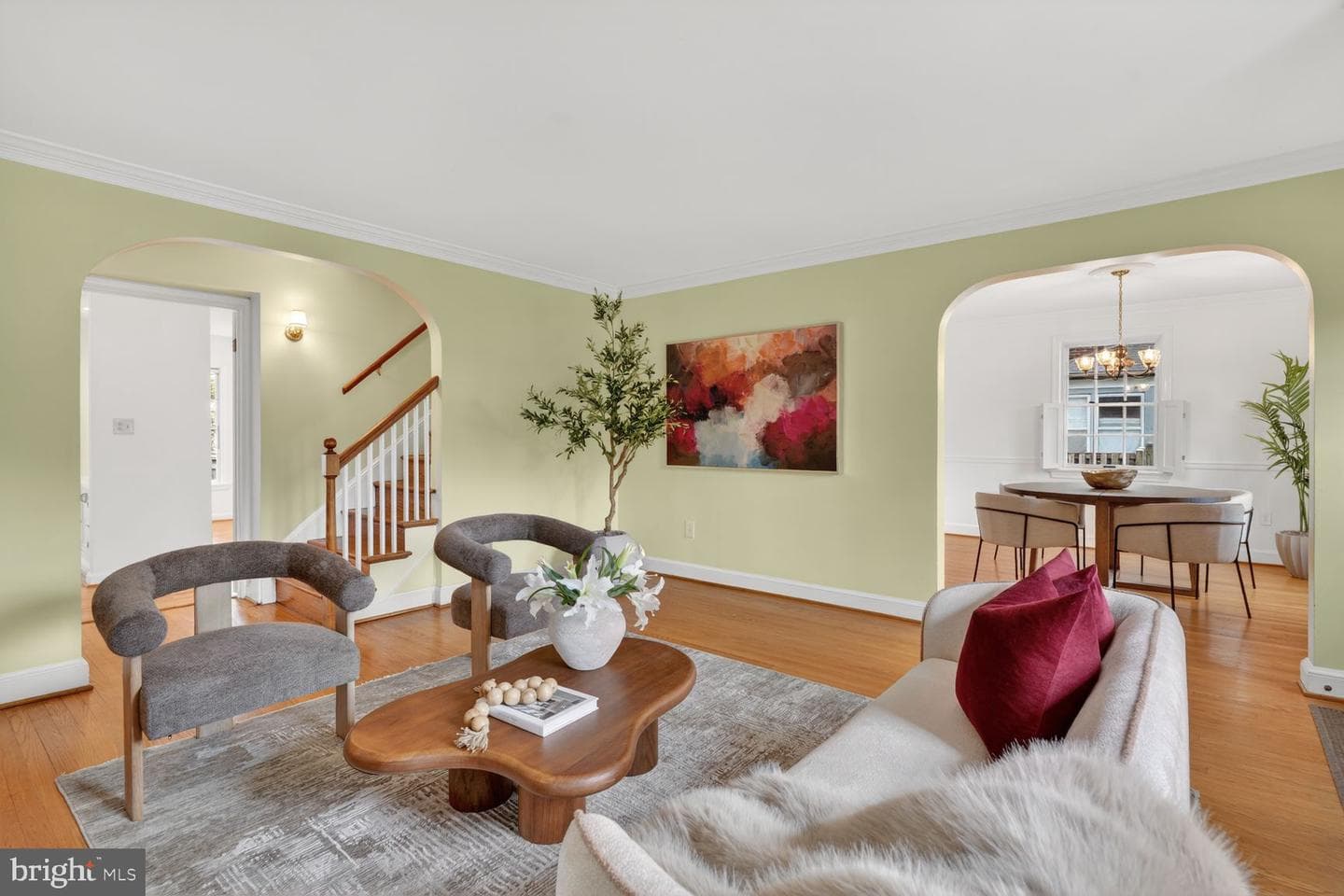 105 Adams Avenue photo 8