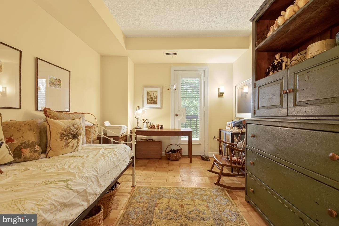 801 S Pitt Street #418 photo 25