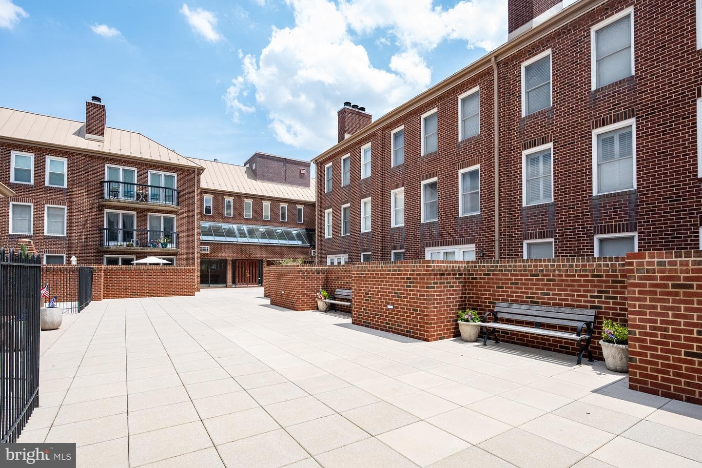 801 S Pitt Street #418 photo 42