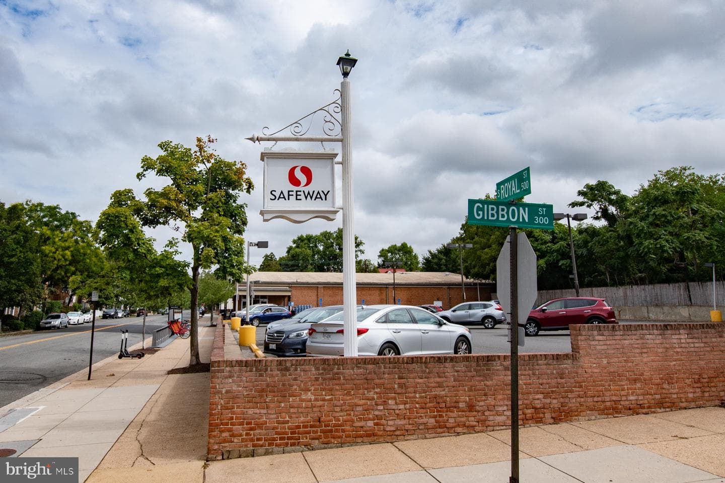 801 S Pitt Street #418 photo 62