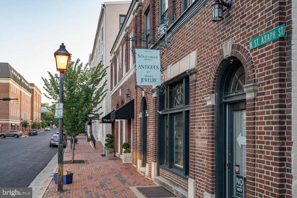 801 S Pitt Street #418 photo 64