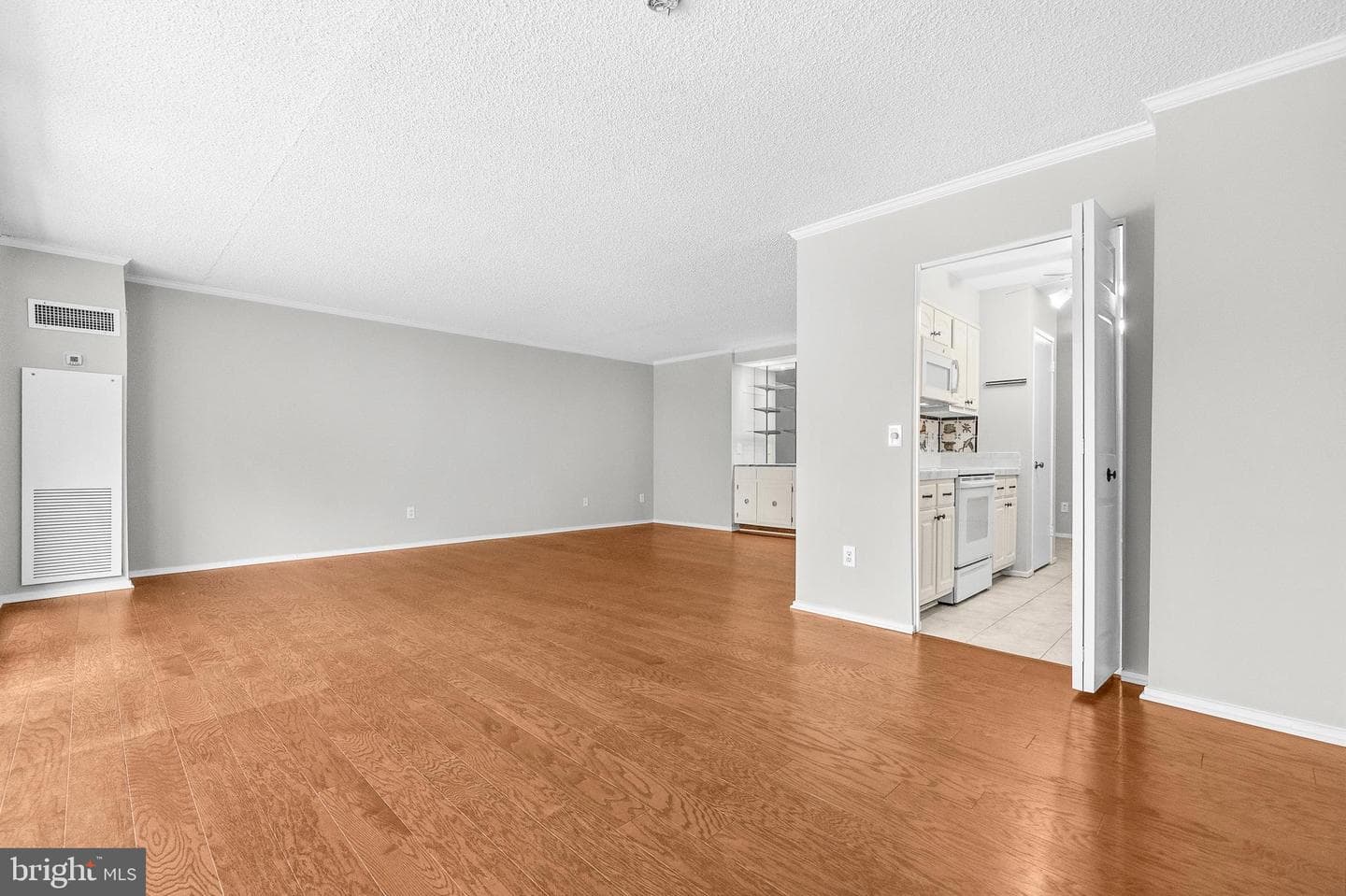 6101 Edsall Road #211 photo 18