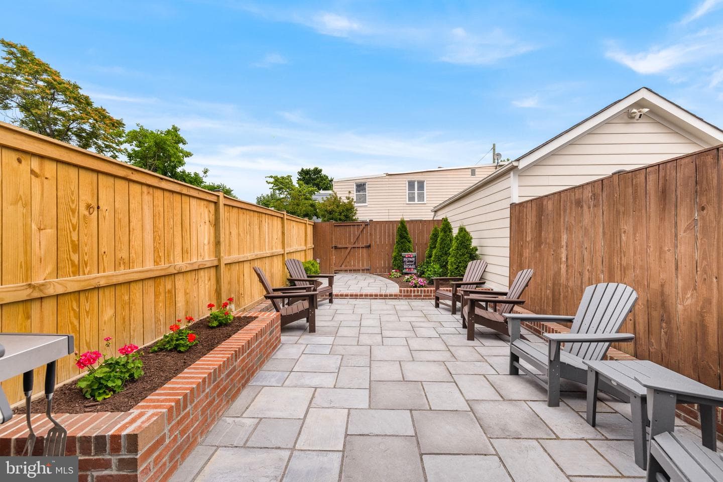 1005 Oronoco Street photo 14