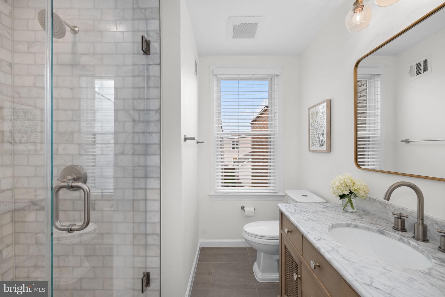1005 Oronoco Street photo 22
