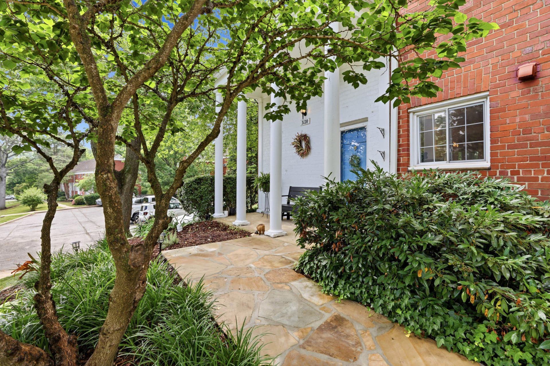 3128 Martha Custis Drive photo 5