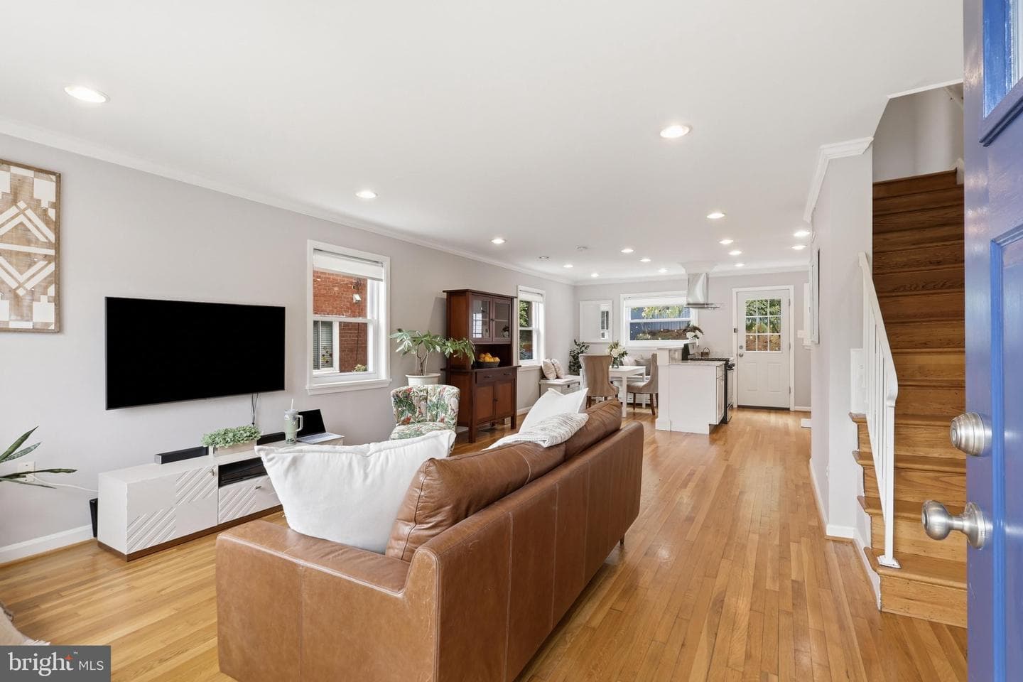 48 W Taylor Run Parkway photo 5