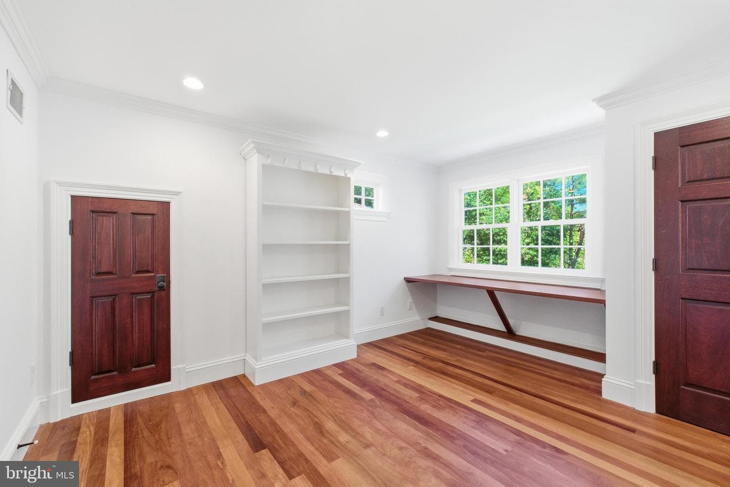 1337 Kingston Avenue photo 43