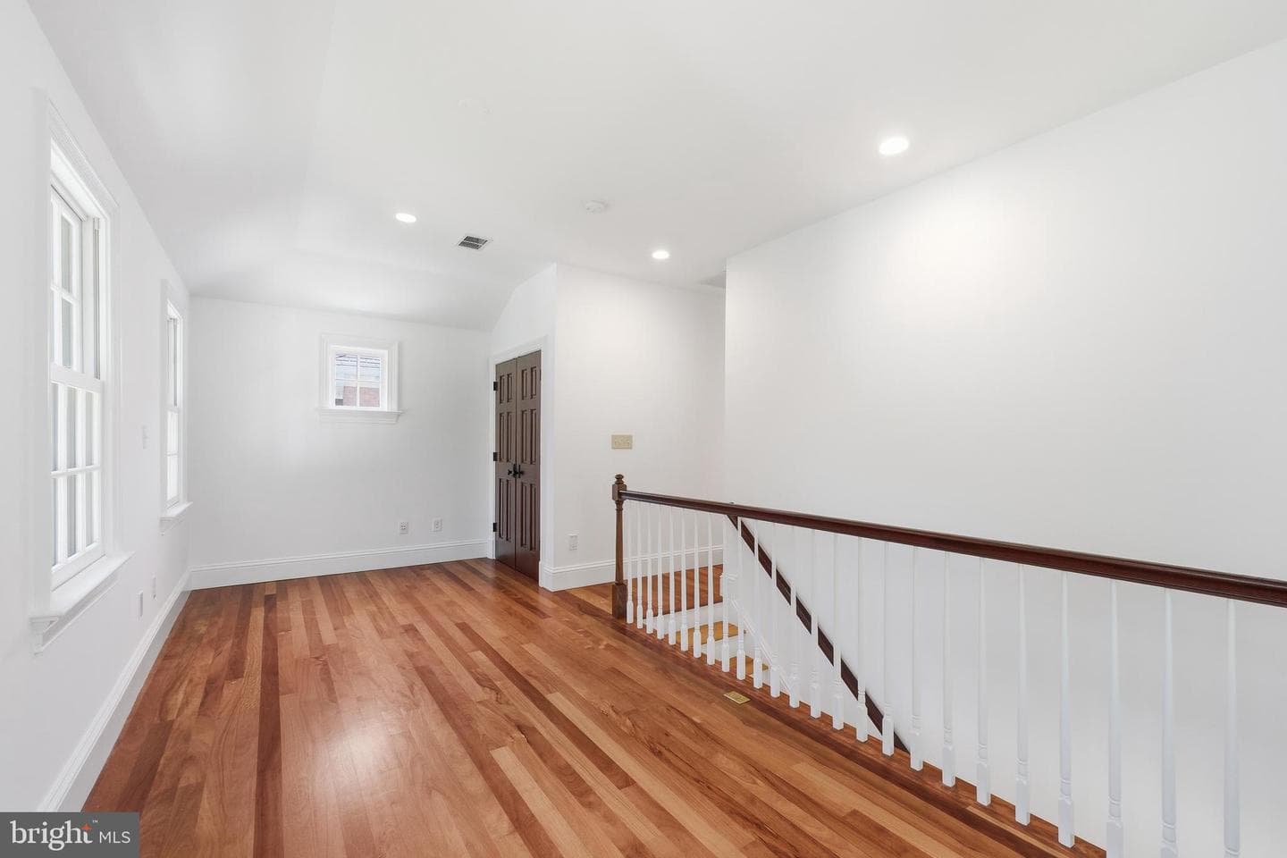 1337 Kingston Avenue photo 54