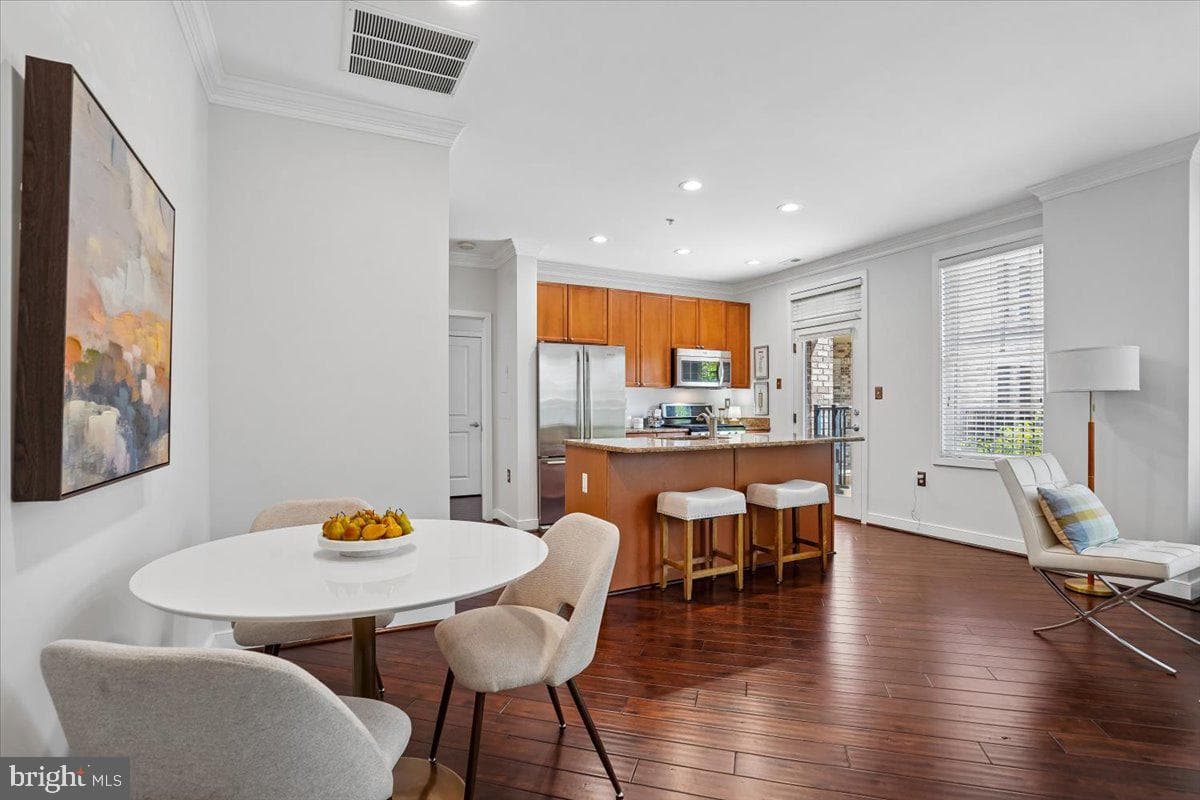 181 E Reed Avenue #203 photo 7