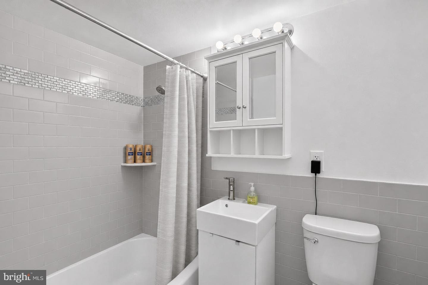 4600 Duke Street #913 photo 17