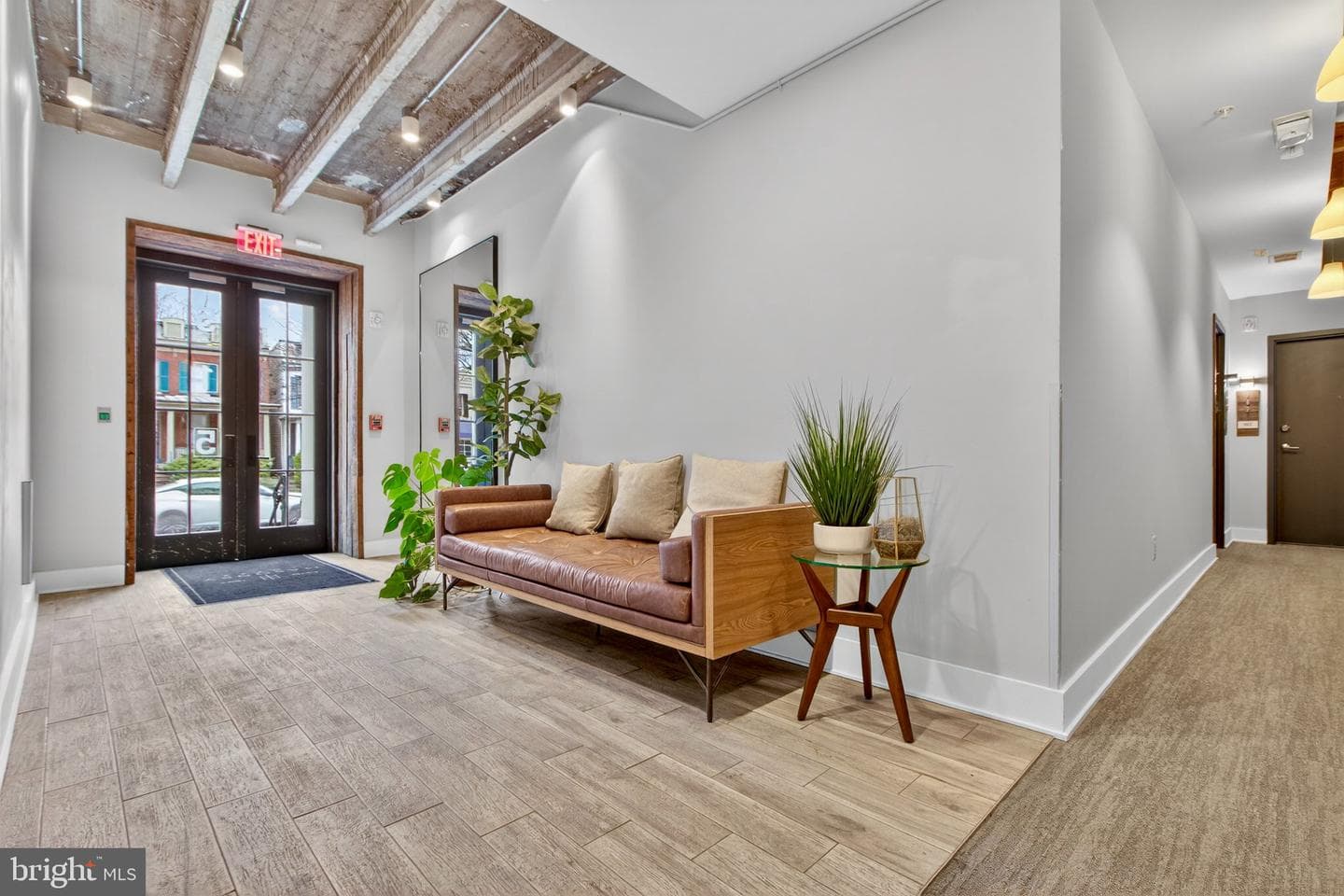 515 N Washington Street #105 photo 61