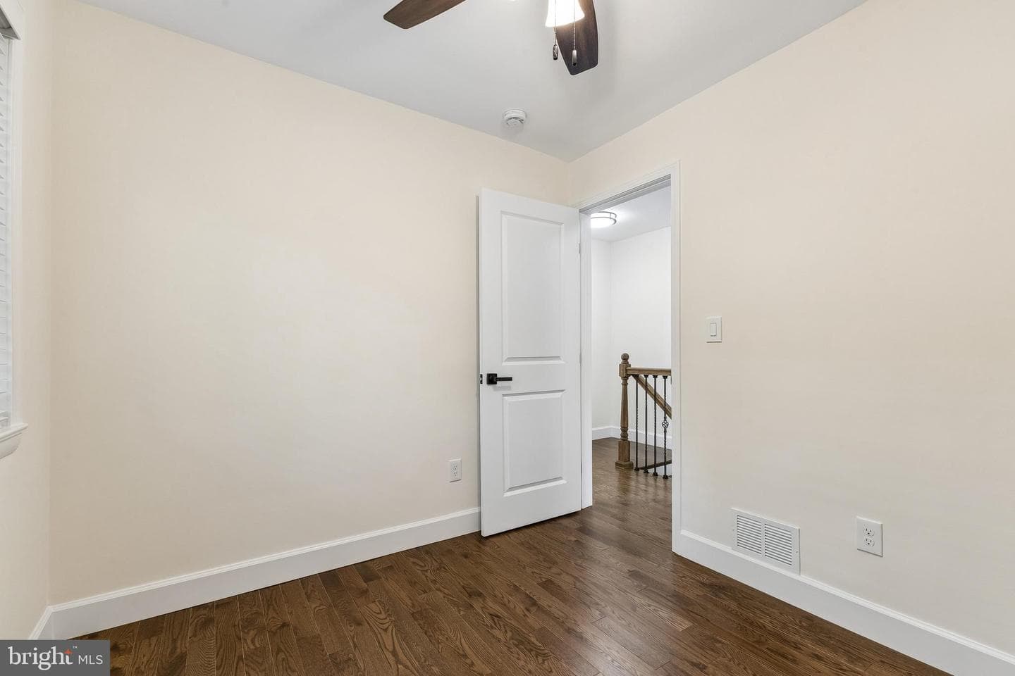 415 E Mason Avenue photo 19