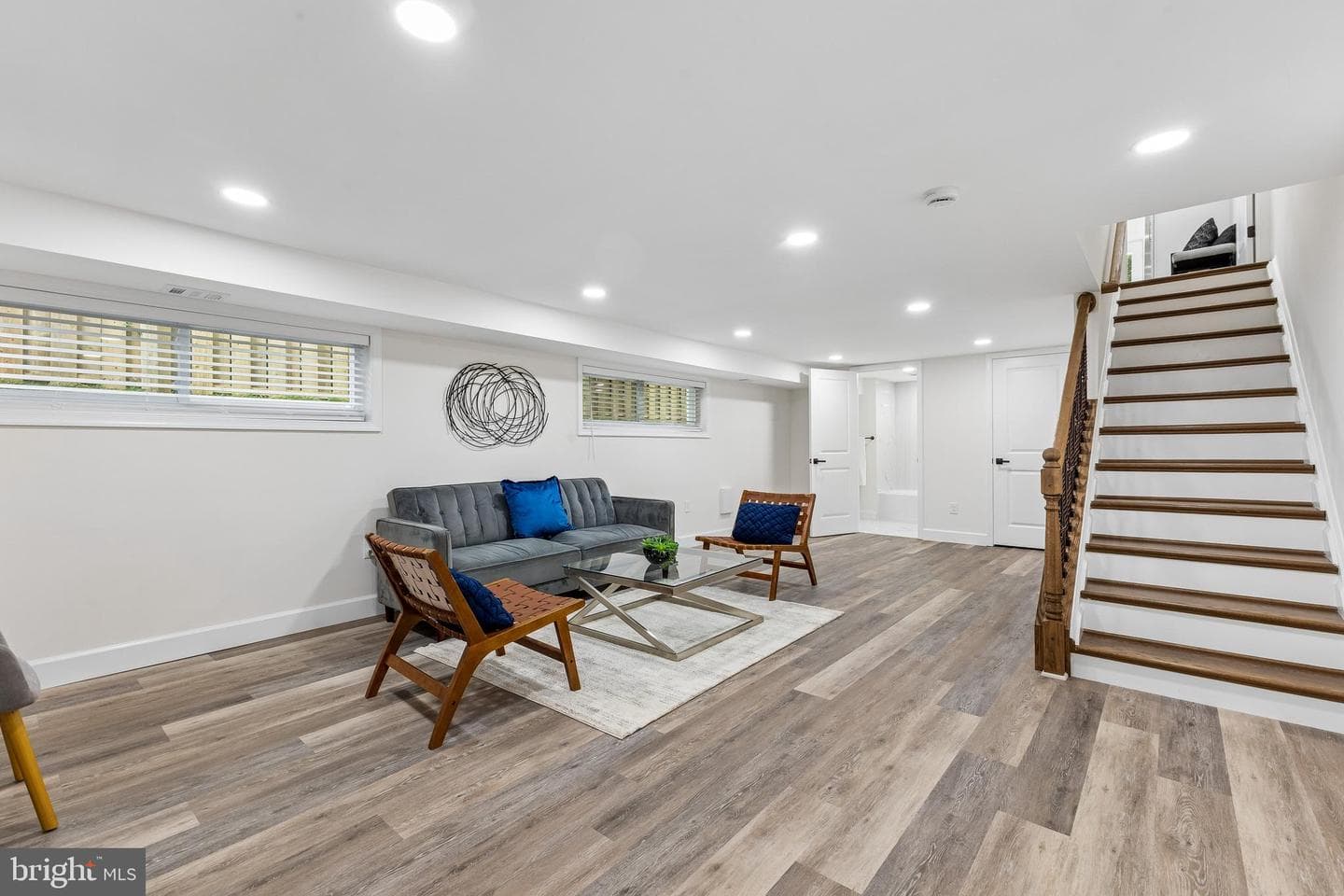 415 E Mason Avenue photo 23