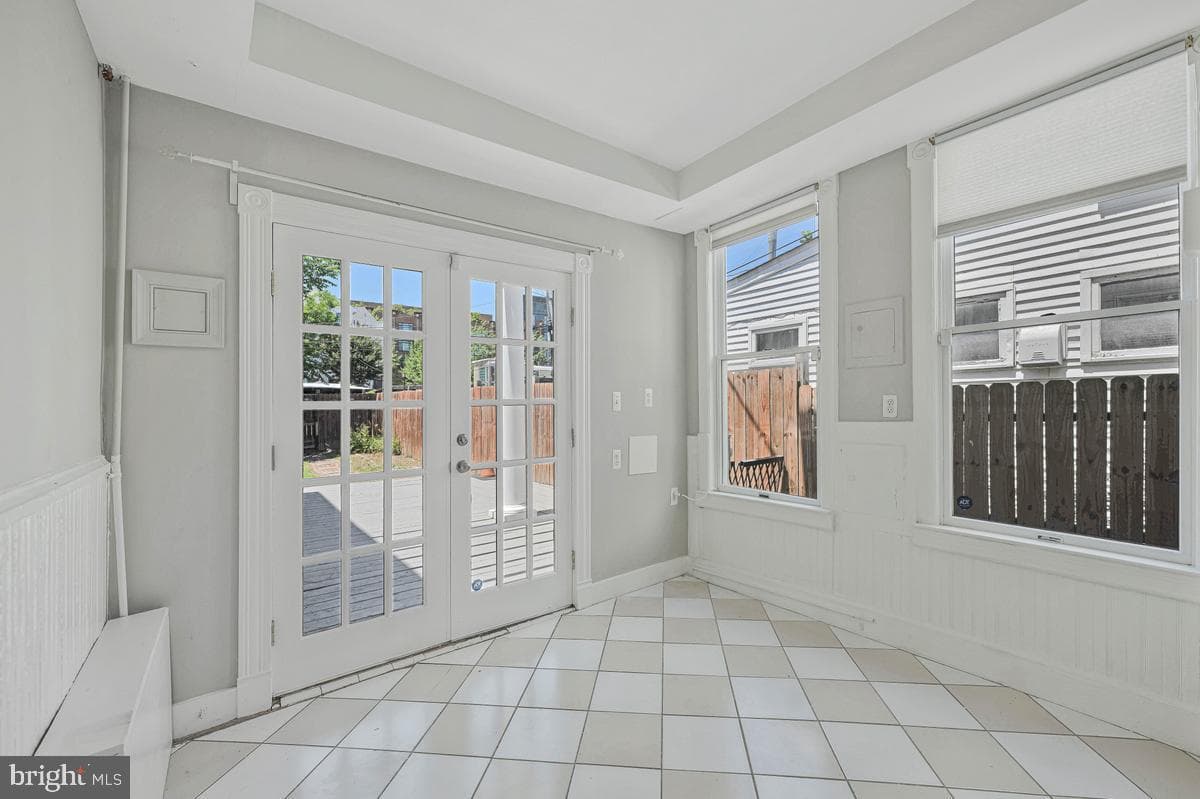 514 N Patrick Street photo 38