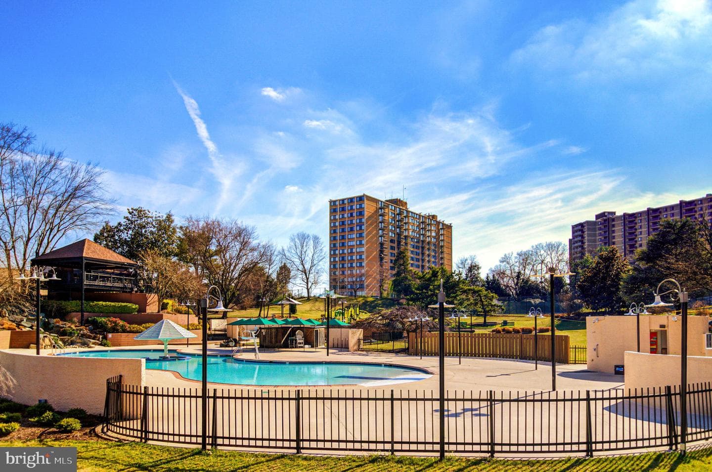 307 Yoakum Pkwy # 512 photo 67