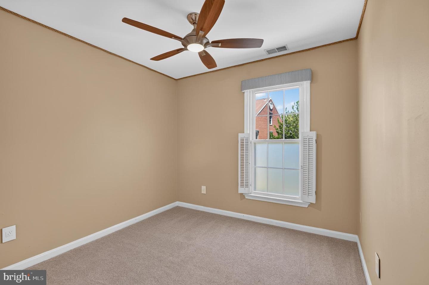 4659 Lambert Drive photo 19