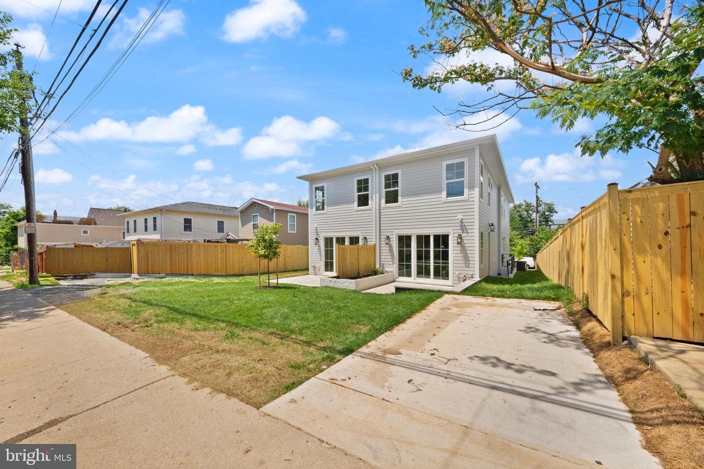 31 E Reed Avenue photo 64