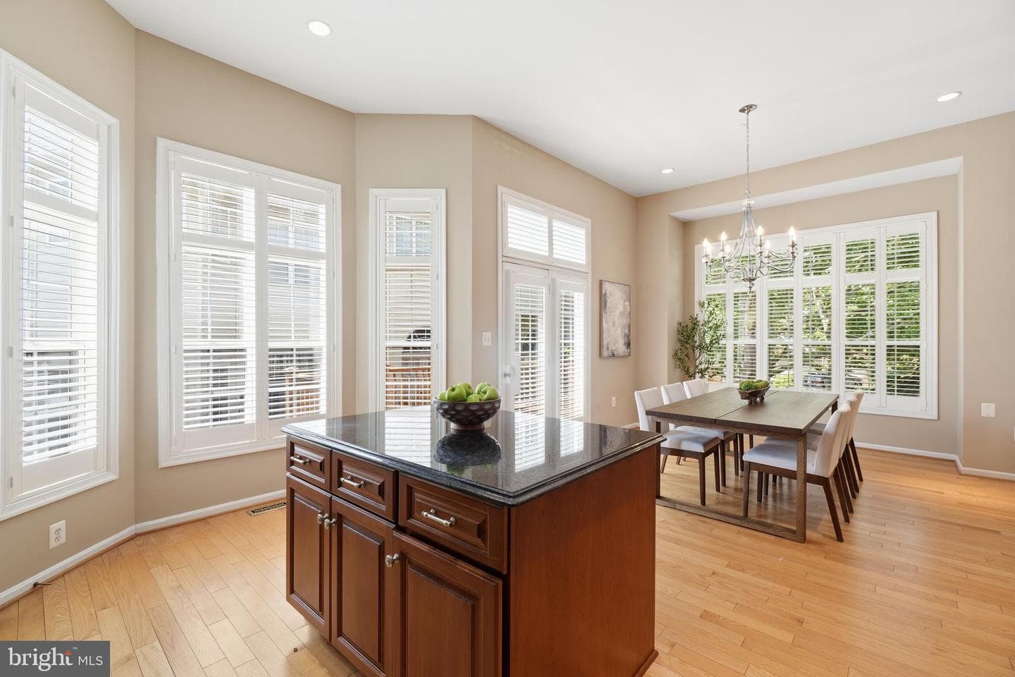 401 Stanton Place photo 15