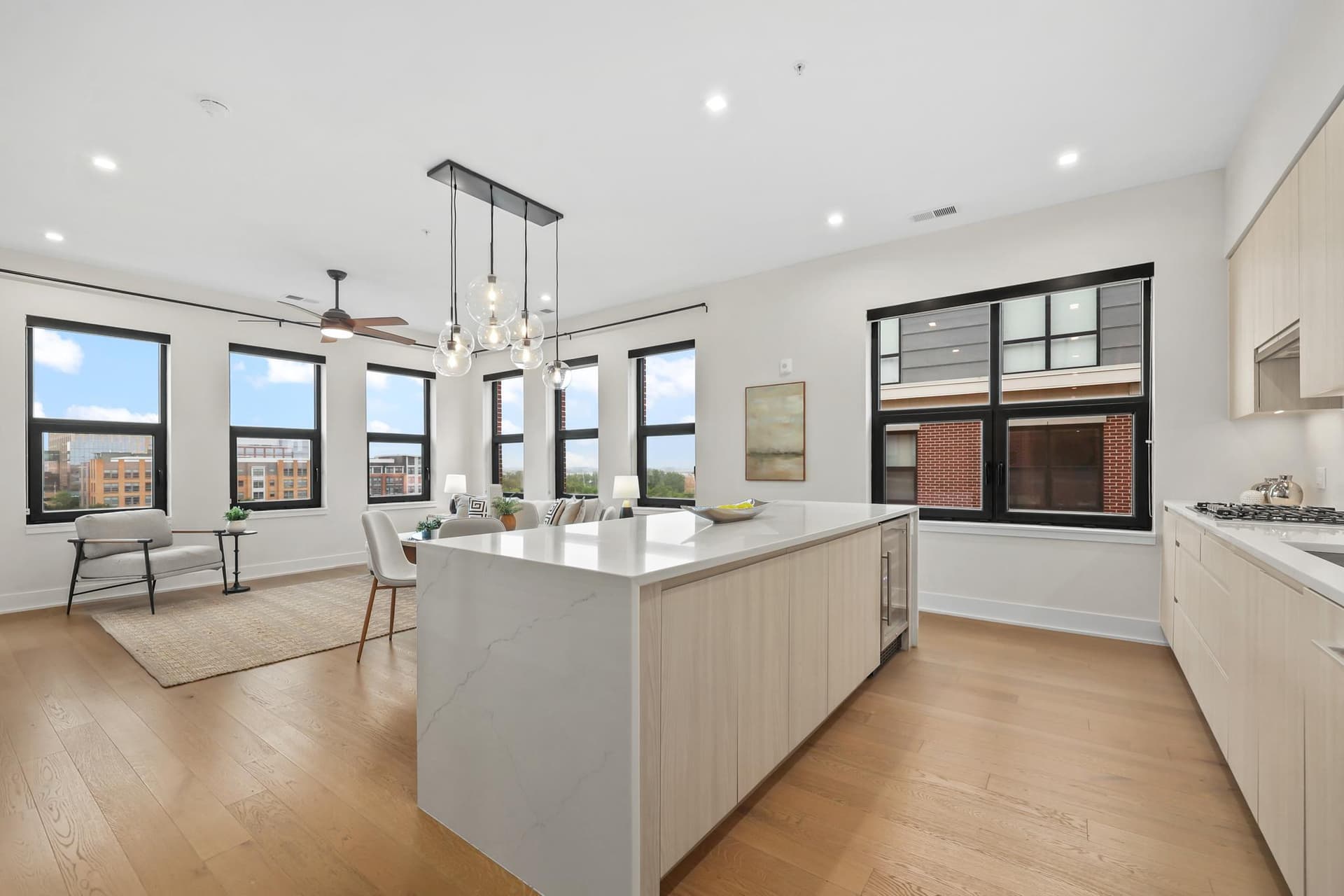 701 Swann Avenue #511 photo 4