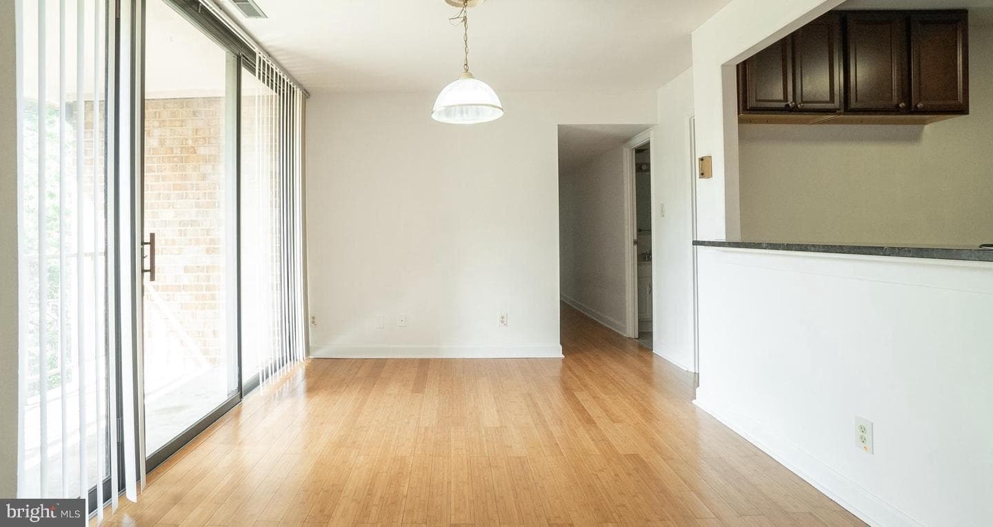 525 N Armistead Street N #302 photo 19