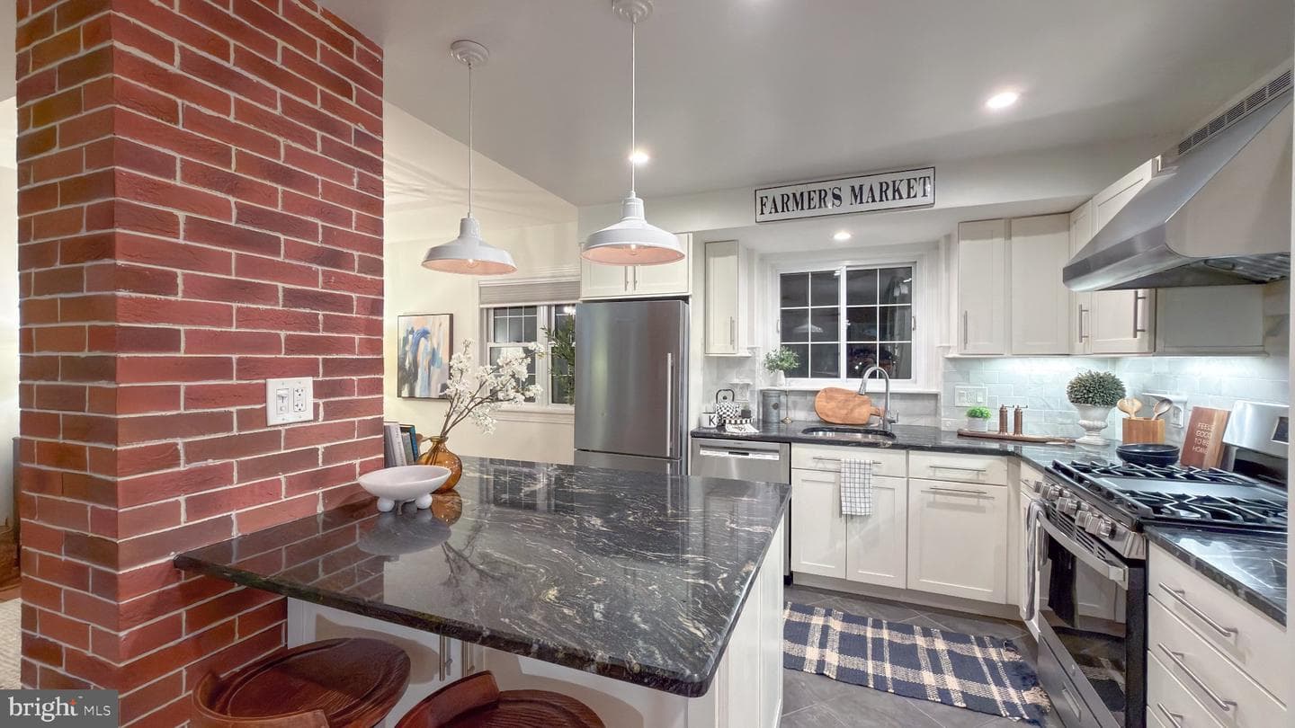 1806 Preston Road photo 7