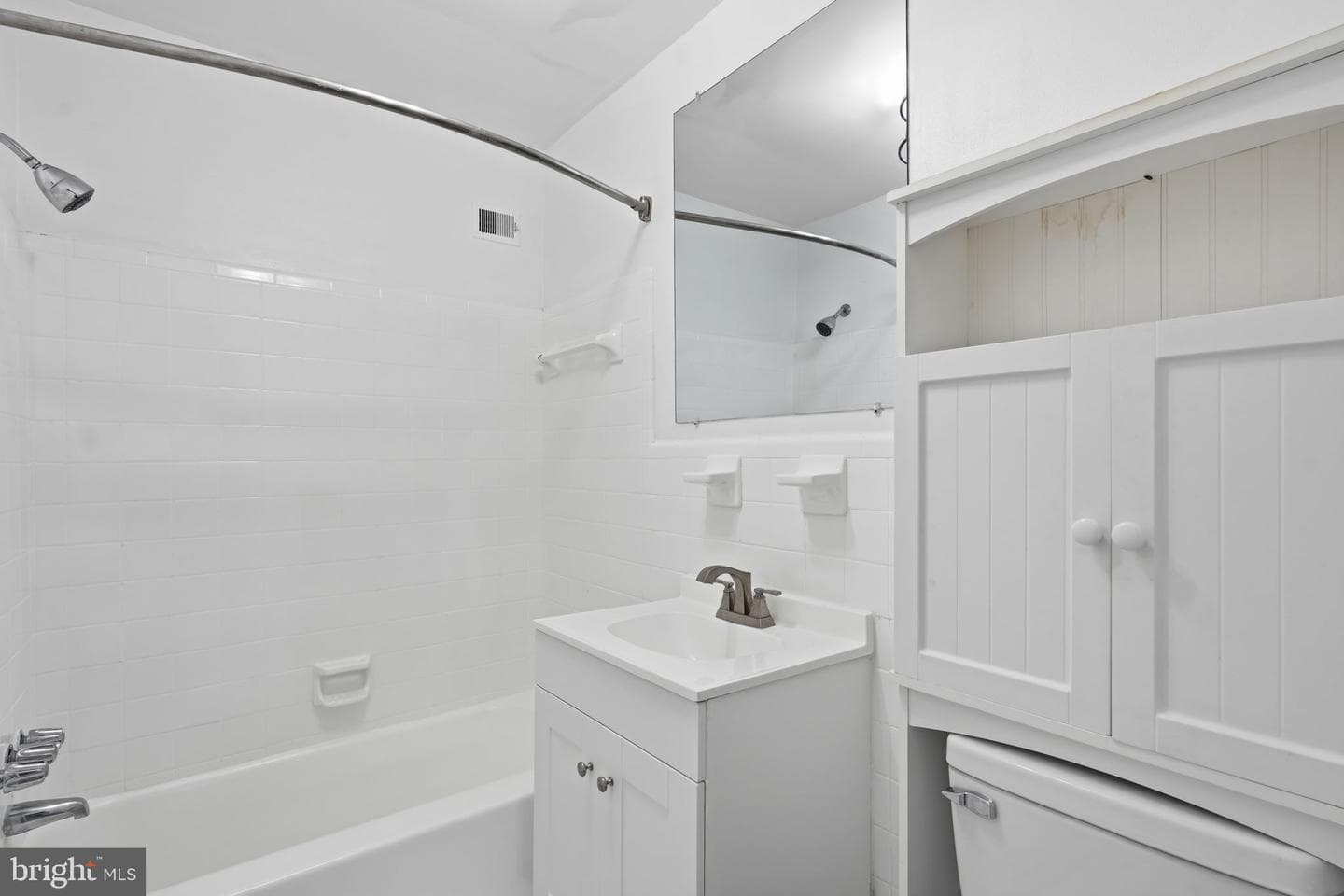 55 Skyhill Road #202 photo 24