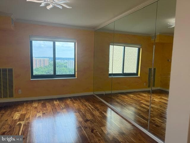 309 Yoakum Parkway #1708 photo 16