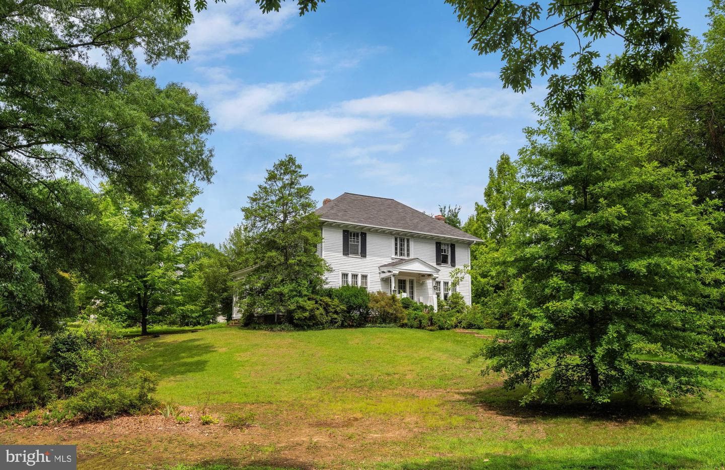 1803 Orchard Street photo 4