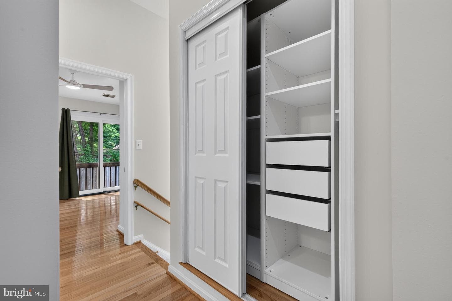 122 Sanborn Place photo 46