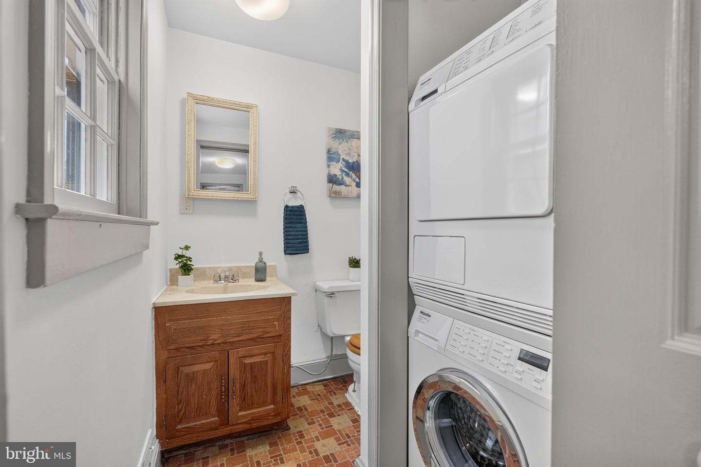 415 S Lee Street photo 16