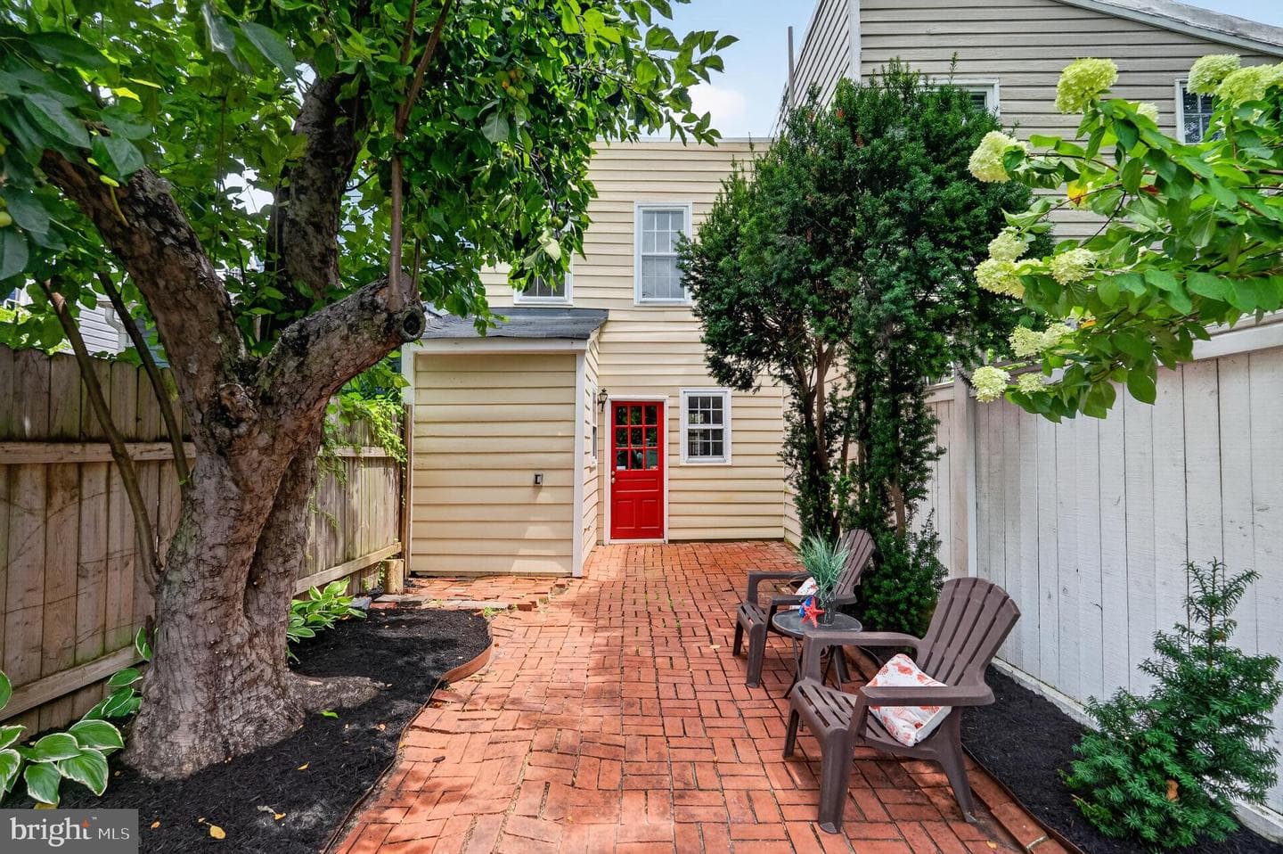 415 S Lee Street photo 33
