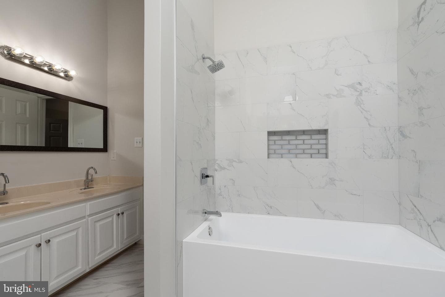 13100 Rockridge Road photo 40