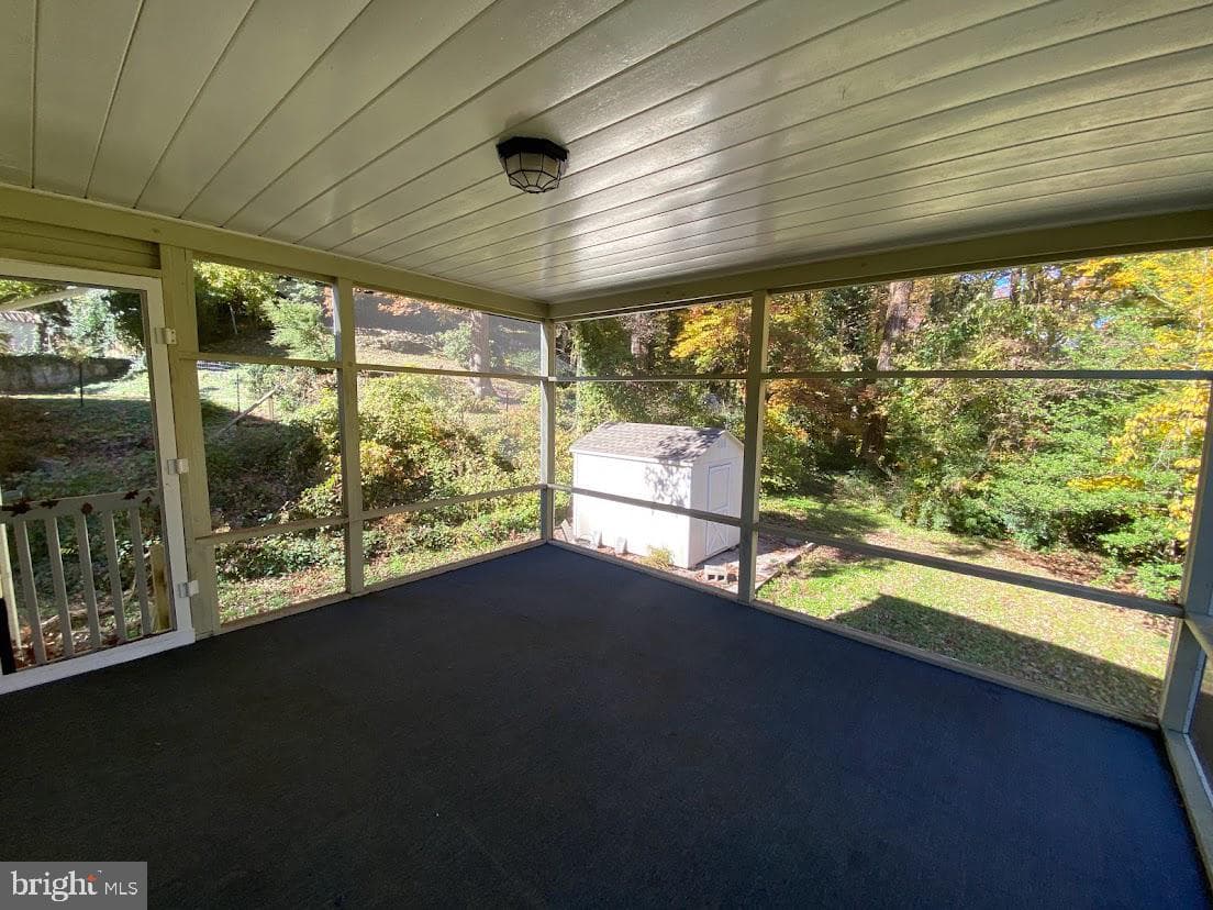 2308 Crestmont Avenue photo 19
