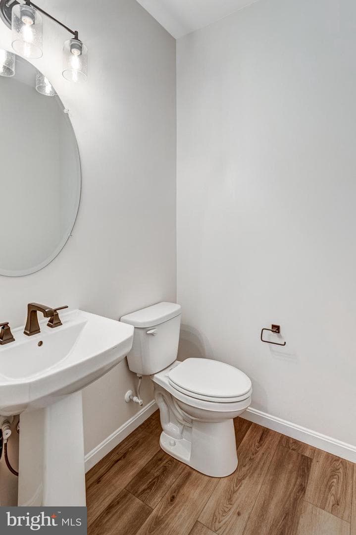 1820 Mulligan Way photo 9