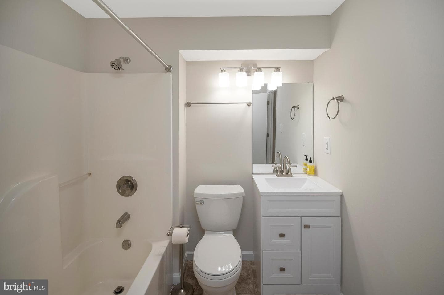 16008 Bruces Lane photo 41