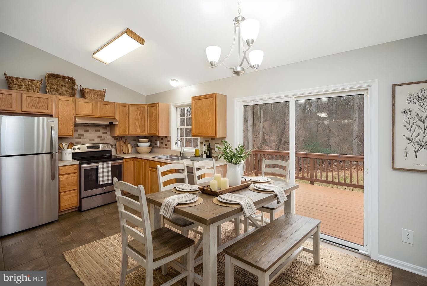 16008 Bruces Lane photo 42