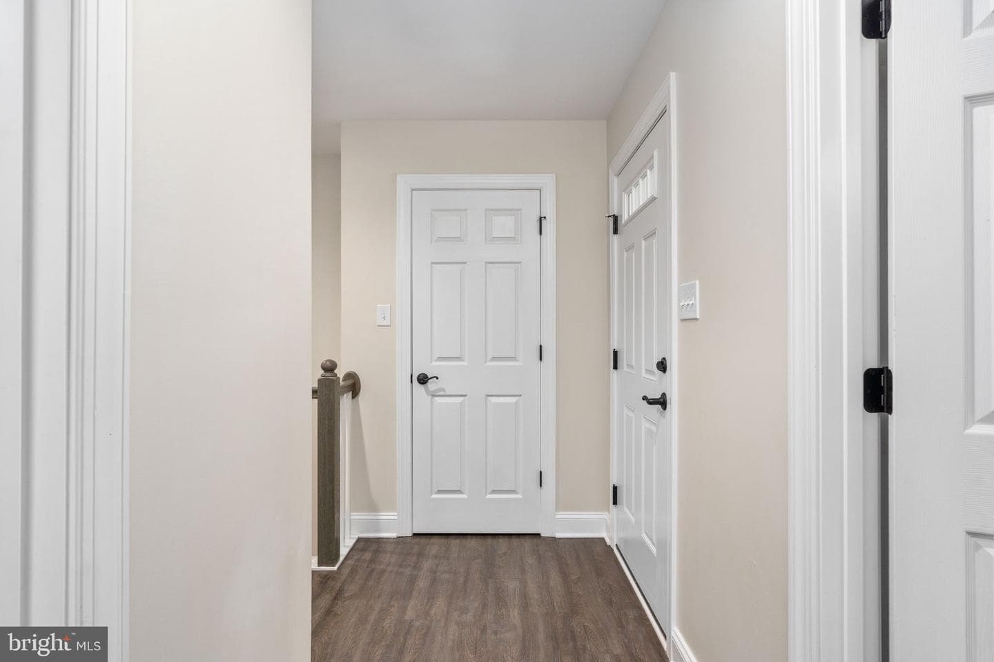 10514 Hart Court photo 4