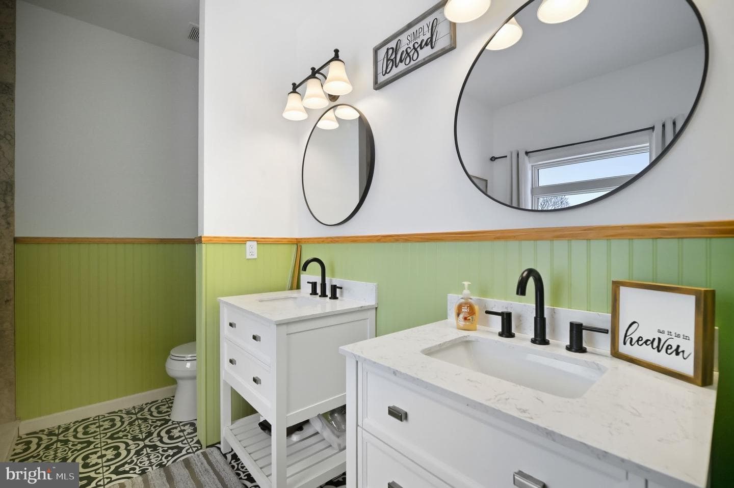 7466 Meadow View Lane photo 21